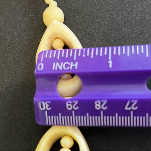 Carved Bovine Bone Bead Necklace Tribal Ethnic Beaded Chunky Natural Organic - Picture 10 of 11